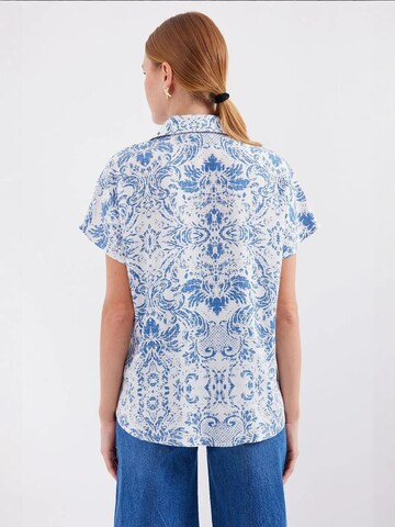 Bigdart Blouse in Blue