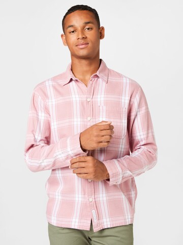 HOLLISTER Regular fit Button Up Shirt in Pink: front