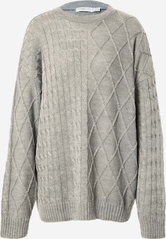 Femme Luxe Pullover 'REEM' in Grau: predná strana