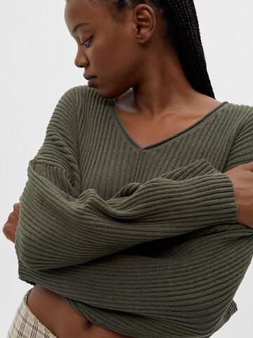 Pull&Bear Pullover in Grün