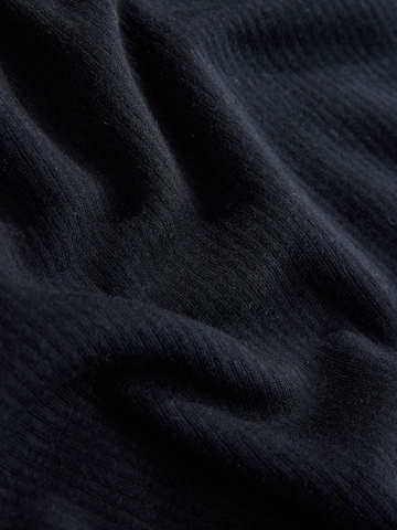 Next Tielko - Čierna