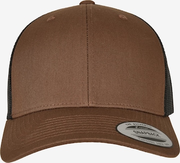 Casquette Flexfit en marron : devant