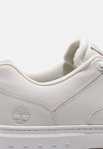 TIMBERLAND Låg sneaker 'Maple Grove' i vit