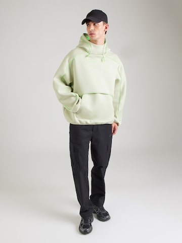 Felpa di Nike Sportswear in verde