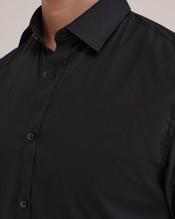 WE Fashion Slim Fit Hemd in Schwarz