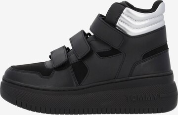 Baskets hautes 'EN0EN02370' TOMMY HILFIGER en noir