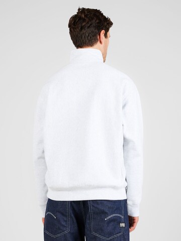 Carhartt WIP Regular Fit Sweatshirt in Grau