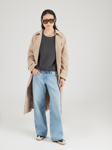 alife & kickin Tréning póló 'MeredithAK N' - fekete