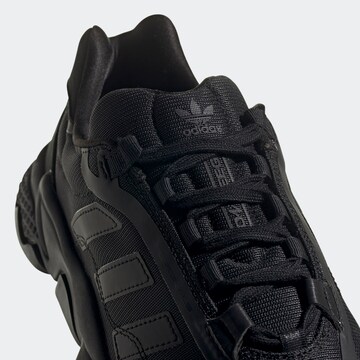 Sneaker bassa 'Ozweego Pure' di ADIDAS ORIGINALS in nero