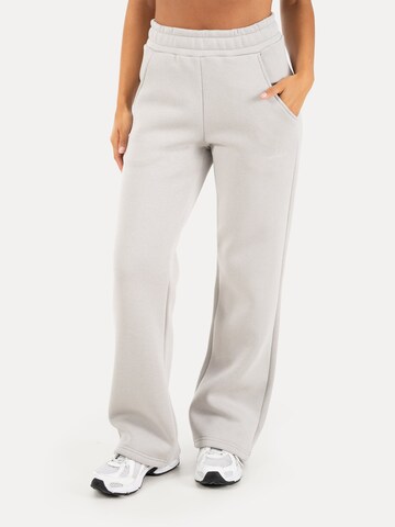 Loosefit Pantalon ' Finy ' Smilodox en gris : devant