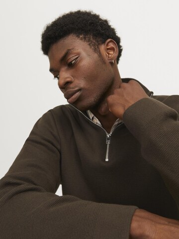 JACK & JONES Pullover i brun