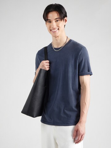 QS - Camisa em azul: frente