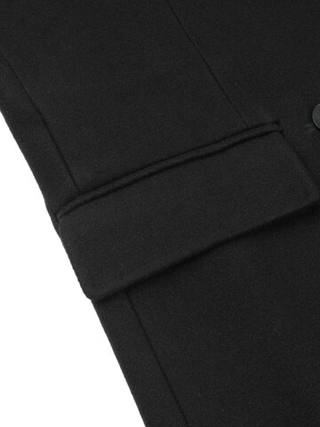 ALLTHEMEN Winter Coat 'Herbstwende' in Black
