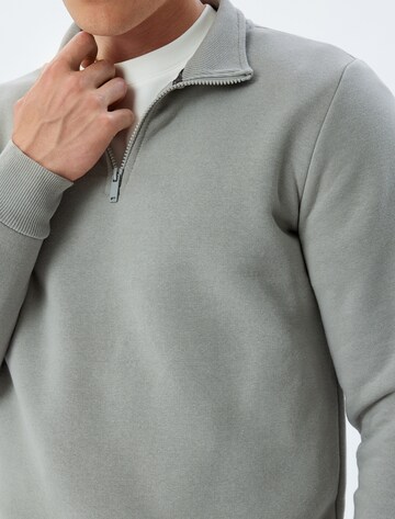 Koton Sweatshirt in Grey