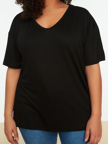 T-shirt Trendyol Curve en noir