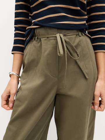 Wide leg Pantaloni di Marks & Spencer in verde
