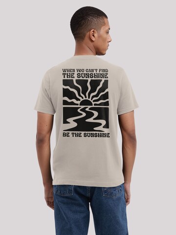 T-Shirt 'Be The Sunshine' F4NT4STIC en beige : devant