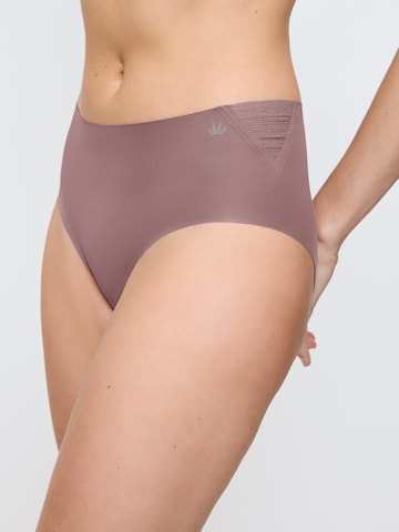 TRIUMPH Slip ' Flex Smart ' in Purple