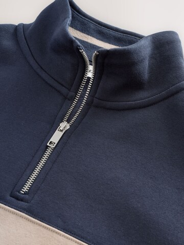 Next Суичър в синьо