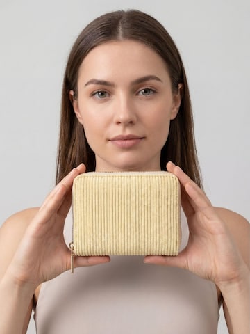 MILLYMILK® Wallet 'FONDO SMALL' in Yellow: front