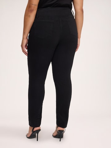 Skinny Jean Fiorella Rubino en noir