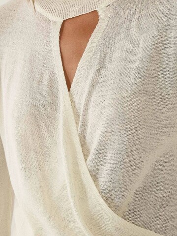 Hiccup Pullover in Beige