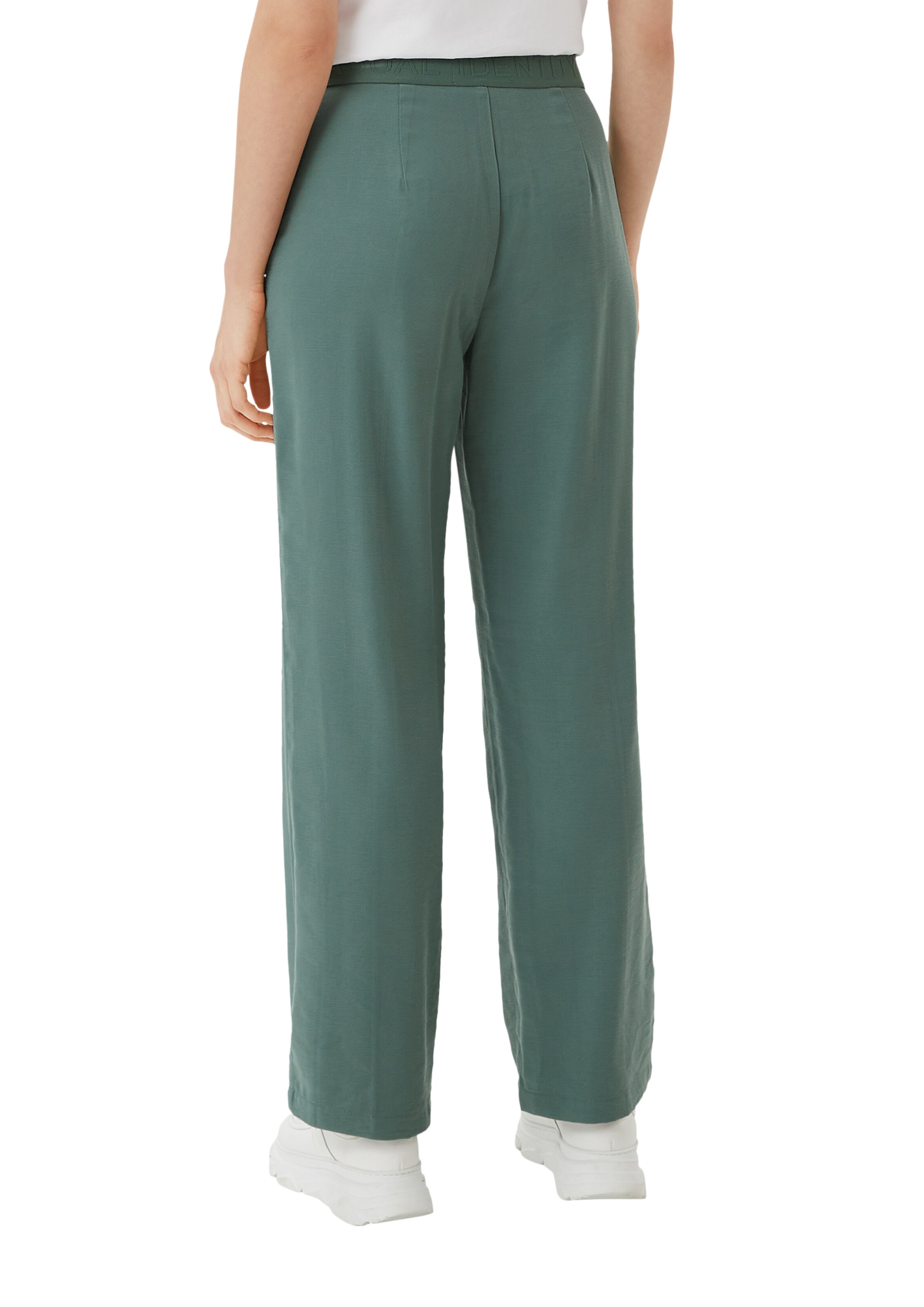 comma casual identity Loose fit Pants in Green: back