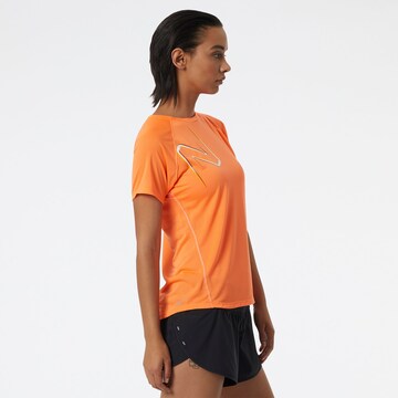 new balance T-Shirt in Orange