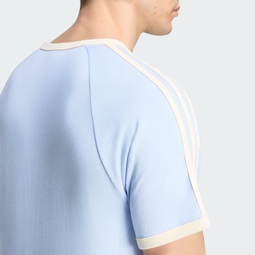 Maglietta di ADIDAS ORIGINALS in blu