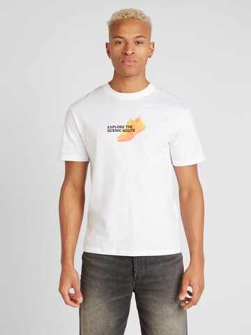 JACK & JONES Тениска 'BERLIN' в бяло: отпред
