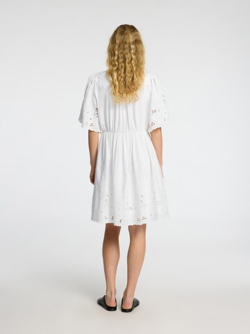 Robe 'SLFDAHLIA' SELECTED FEMME en blanc