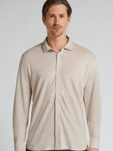 IUMAN Intimissimi Regular fit Button Up Shirt in Beige: front