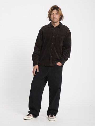 Volcom Comfort Fit Hemd 'Fostered II' in Braun