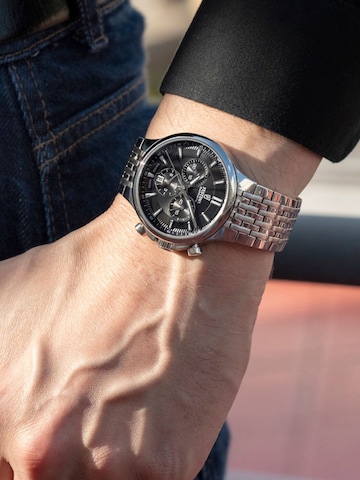Montre à affichage analogique 'Chronograph Chrono Swiss Made' FESTINA en noir
