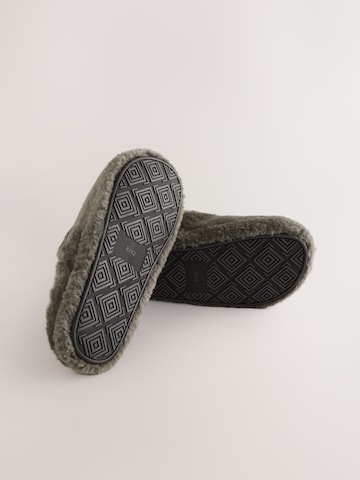 Next Hausschuh in Grau