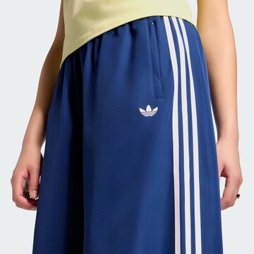 Wide Leg Pantalon 'Firebird Adilenium' ADIDAS ORIGINALS en bleu