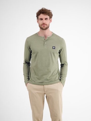T-Shirt LERROS en vert : devant