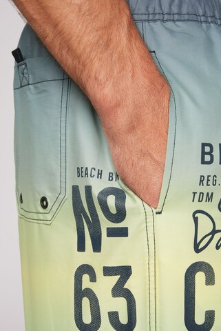 Shorts de bain CAMP DAVID en jaune