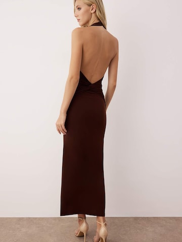 TrendyolHaljina - smeđa boja