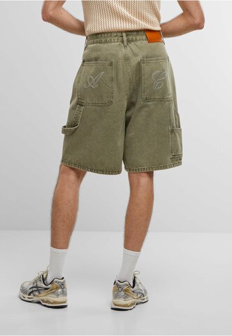 Another Cotton Lab Regular Trousers 'Carpenter' in Green