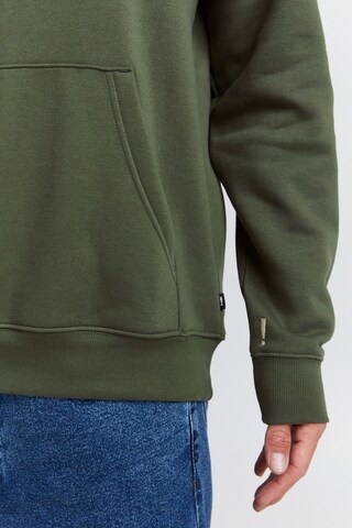 !Solid Sweatshirt 'Callen' in Green