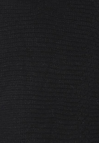 aleva Sweater in Black
