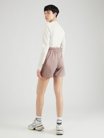 NIKE Regular Sportshorts 'ATTACK' in Lila