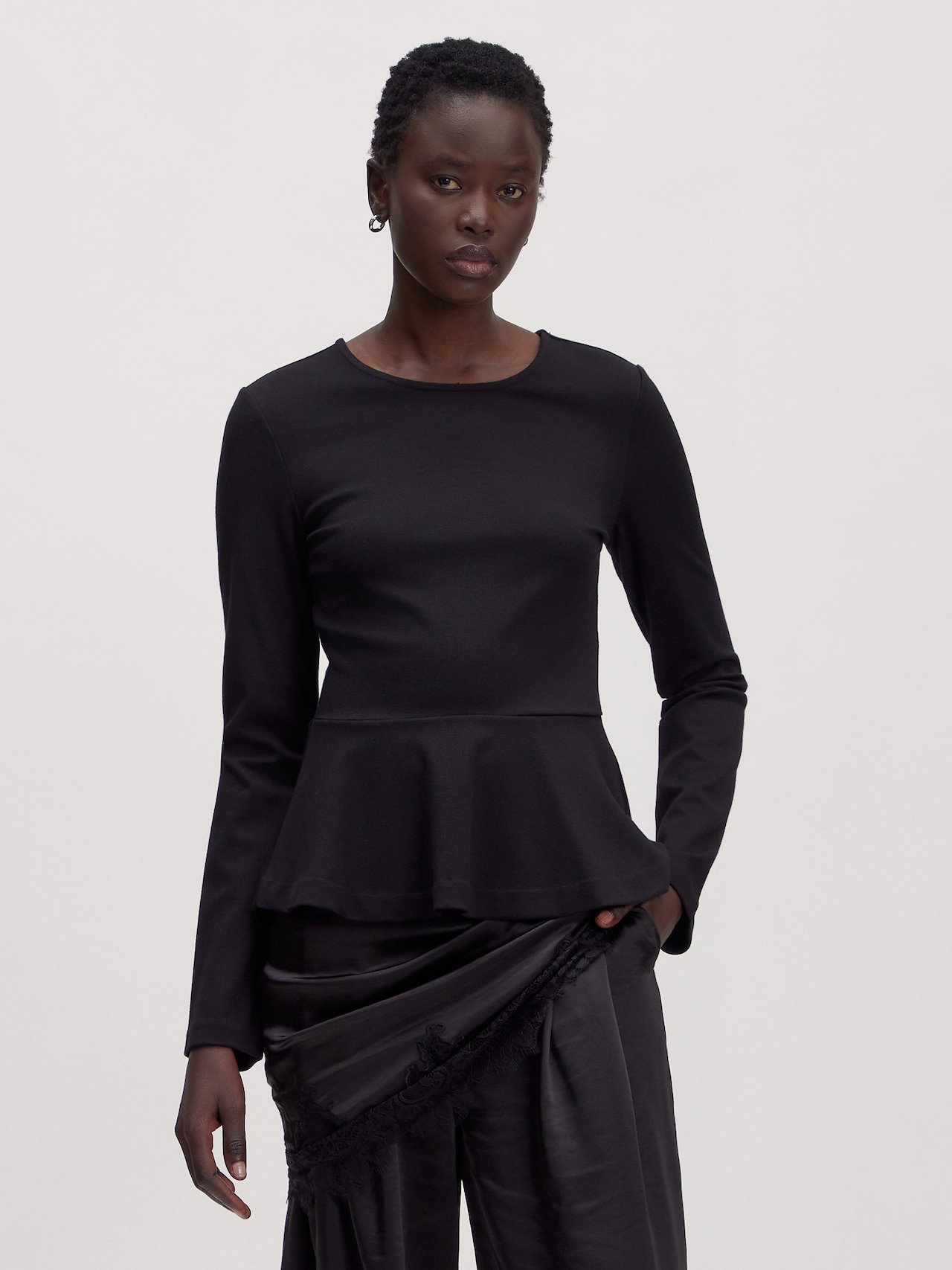 EDITED Produkte Shirt 'Inga' schwarz