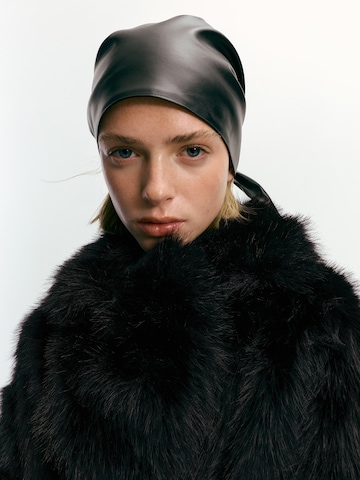 Pull&Bear Prechodná bunda - Čierna