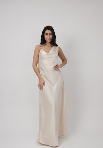 Elara Kleid in Beige: Vorderseite