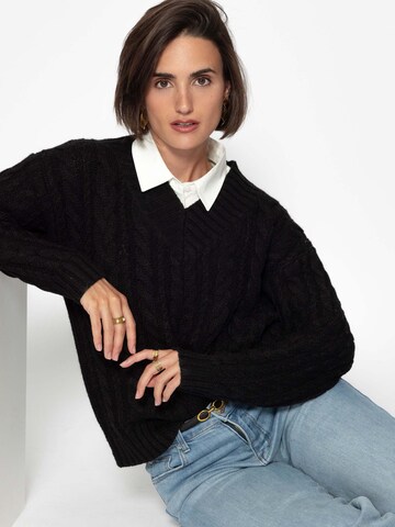 SASSYCLASSY Sweater in Black