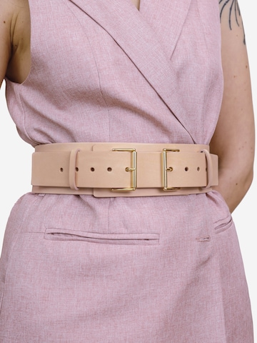 Haute Cuir Belt 'Double Buckle' in Beige