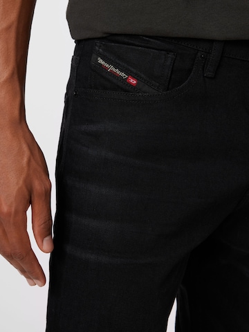 DIESEL Regular Jeans 'FINING' in Schwarz