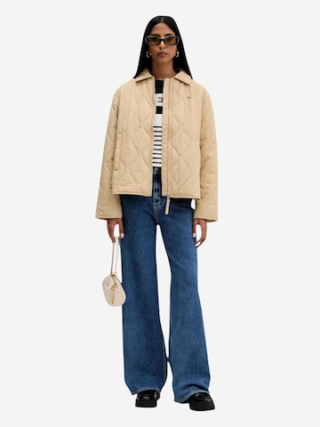 Bootcut Jean Tommy Jeans en bleu : devant